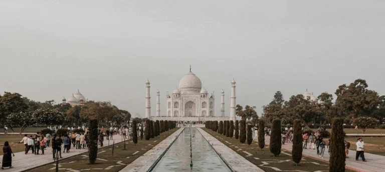 Aventura en India: caos, espiritualidad y muerte